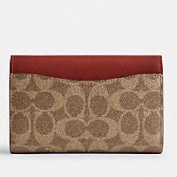 PRICE DROP ✅ Coach Essential Medium Flap Wallet Leather / Logo Canvas CP026 ✨NWT - Picture 3 of 13